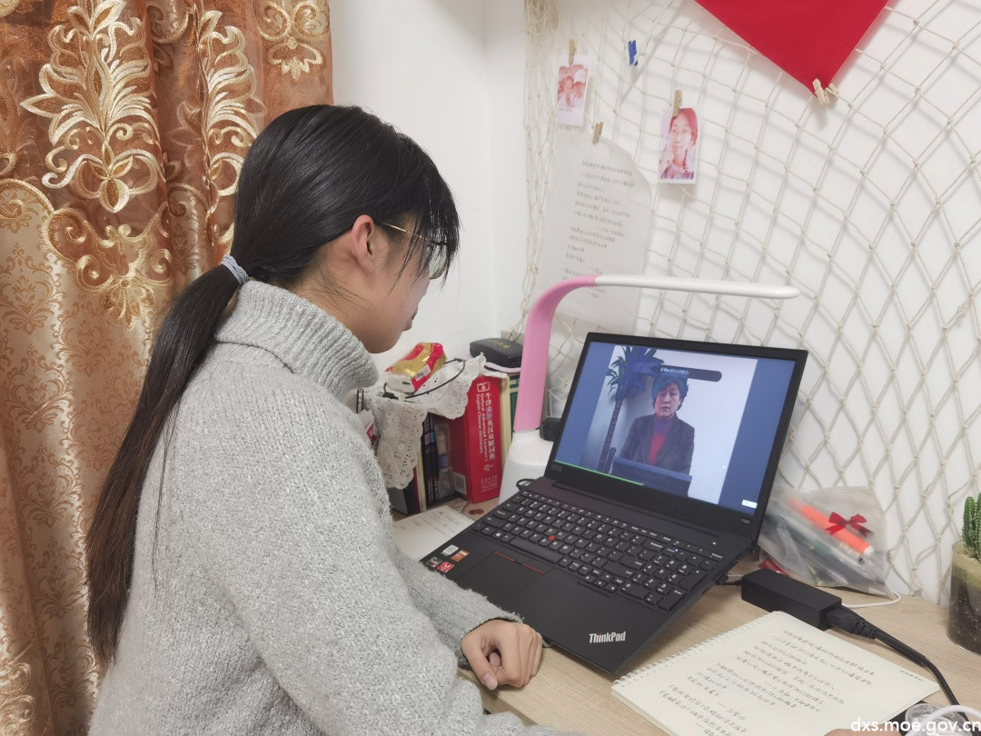 关于中超球队训练营报道，备战工作精益求精的信息