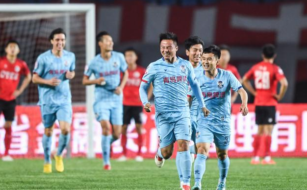 关于山东鲁能客场战胜青岛黄海，稳固积分榜位置的信息